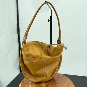 Tignanello purses hobo bag tan leather
